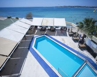 Tuntas Beach Hotel Altinkum - Didim - בריכה