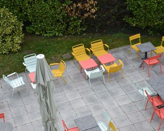 ibis Chambéry - Chambéry - Innenhof