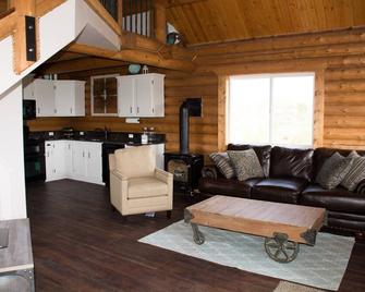 Sit On The Porch And Enjoy The View Of The Tetons In South East Idaho - Saint Anthony - Sala de estar