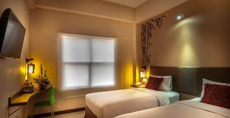 Tree hotel - Makassar - Phòng ngủ