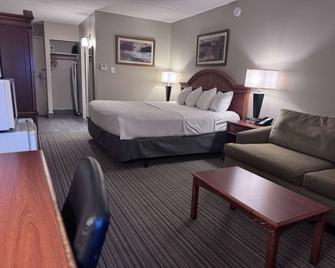 Ramada by Wyndham London - London - Bedroom