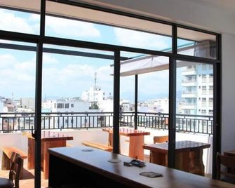 Bondi Backpackers Nhatrang - נה טראנג - מרפסת