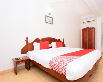 OYO 39853 Manna Residency - Kāladi - Habitación