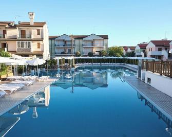 Seaside comfy flat on the shores of Rosolina - Rosolina - Piscina