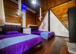 Sumatra Surf Resort - Krui - Bedroom