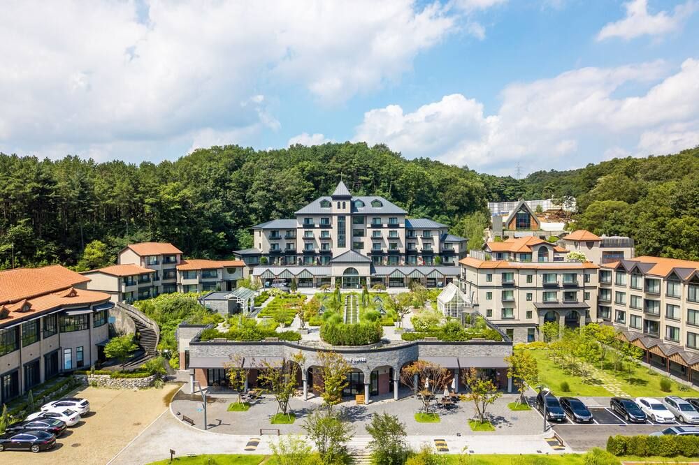 إدين باراديس هوتل