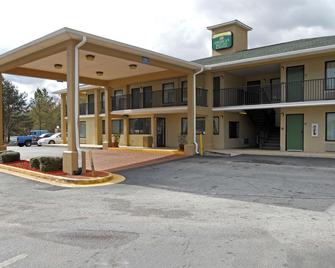 Americas Best Inn & Suites - Decatur/Atlanta - Decatur - Building