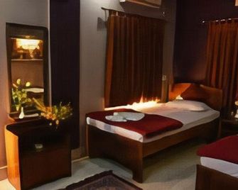 Hotel Gateway Continental - Kolkata - Bedroom