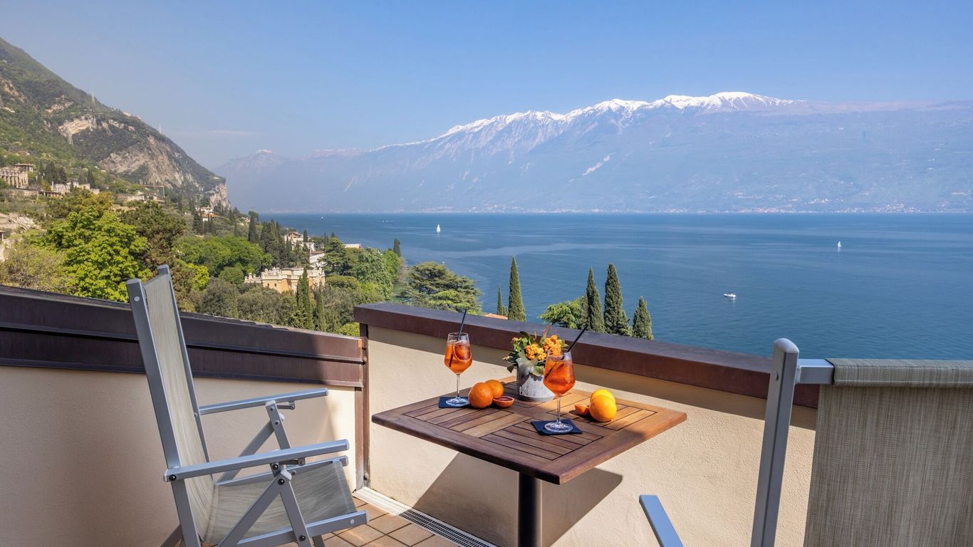 Hotel Meandro - Lake View