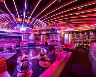 Hotel Byblos Saint-Tropez - Saint-Tropez - Bar