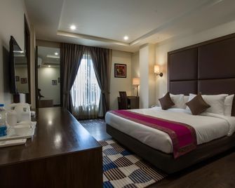 The Royal Court Hotel & Spa - Jalandhar - Bedroom