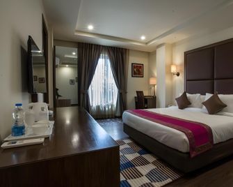 The Royal Court Hotel & Spa - Jalandhar - Спальня