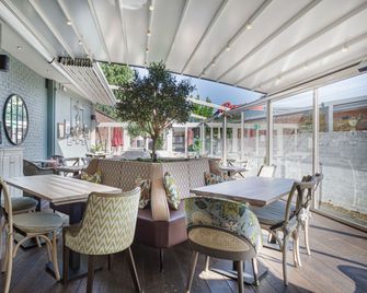 Wynnstay Hotel, Oswestry, Shropshire - Oswestry - Restaurant