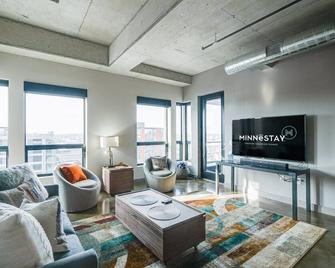 Sable 805 - Two Bedroom - Minneapolis - Living room