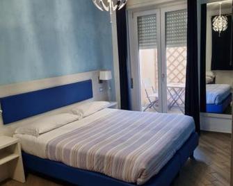 Palafiori Rooms Sanremo - Sanremo - Camera da letto