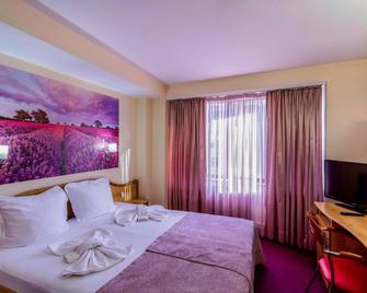 Hotel Dafi - Plovdiv - Bedroom