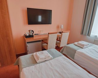 Hotel Grand - Hradec Králové - Soverom