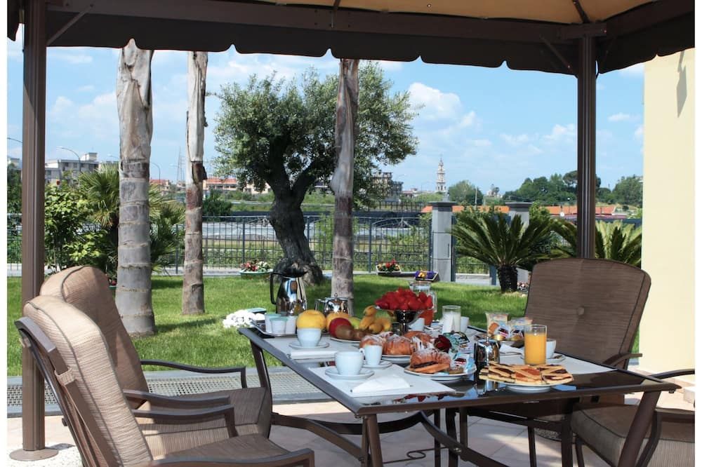 فيساجي - بومباي - شرفة