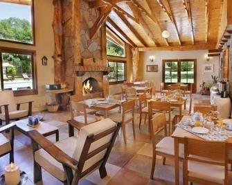 Cabanas Aufenthalt - Villa General Belgrano - Restaurant