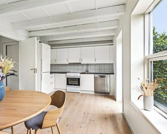 Modern house in scenic surroundings by Kolding Fjord - Кольдинг - Їдальня