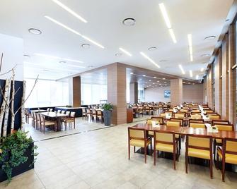 Blue One Resort - Gyeongju - Restaurante