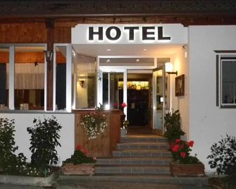 Hotel Bologna - Bruneck - Gebäude