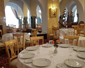 Hotel El-Djazair - Algiers - Restaurant