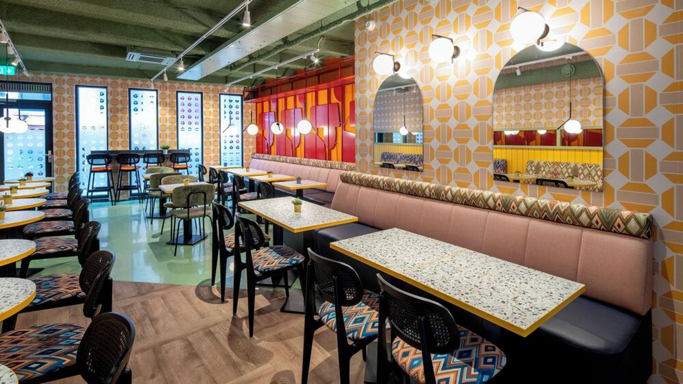 Tourist Inn One Amsterdam