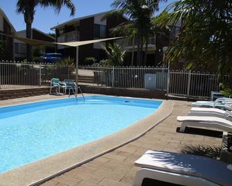 Anchorbell Holiday Apartments - Merimbula - Pool