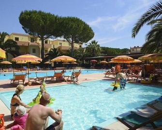 Hotel Oasis - Alghero - Pool
