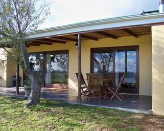 Wild Clover Cottages - Stellenbosch - Patio