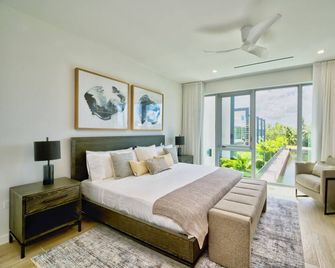 One Canal Point - George Town