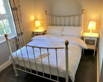 The Red Lion Hotel - Matlock - Yatak Odası