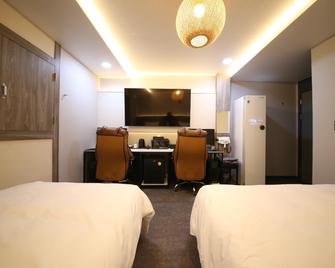Hotel Cheongdamsol - Gyeryong - Bedroom