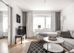 Kotimaailma Apartments Lahti - Lahti - Living room