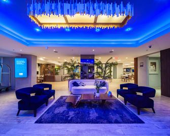 Holiday Inn Express San Juan Condado By IHG - סן חואן - לובי