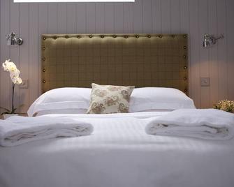 The Lodges at Barra Castle - Inverurie - Bedroom