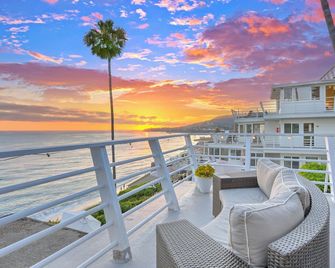 Laguna Surf Lodge by Scp Hotels - Laguna Beach - Varanda