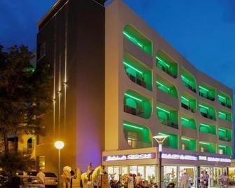 Hotel Sorriso - Lido di Classe - Building