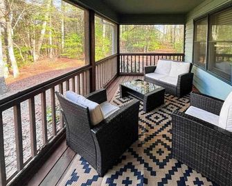 Raven's Respite - Saluda - Balkon