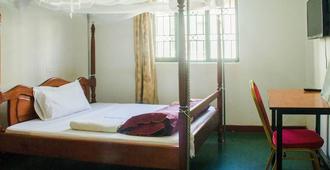 Hilltop Annex Hotel - Arua - Bedroom