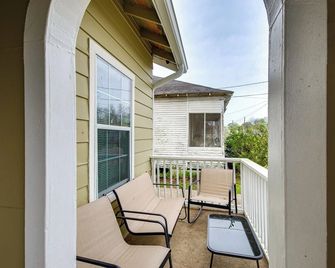 Cozy Vicksburg Home with Patio about 1 Mi to Riverfront! - Vicksburg - Balcony