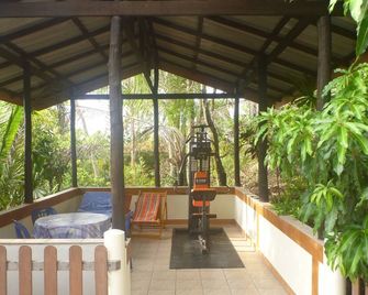 Dream villa in the picturesque Salak Phet Bay in the southeast of Koh Chang. - Ko Chang - Balcon