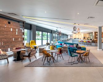 Hampton by Hilton High Wycombe - High Wycombe - Restaurant
