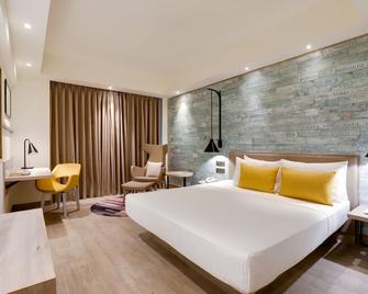 Lemon Tree Premier, Mumbai International Airport - Mumbai - Bedroom