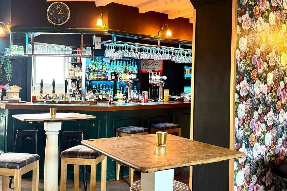 ذا ويستمورلاند إن