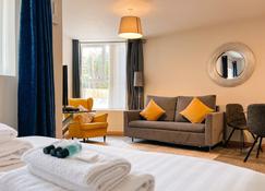 Broc House Suites - Dublin - Living room