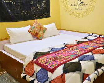 Urmila Homestay and Boutique - Jaisalmer - Bedroom