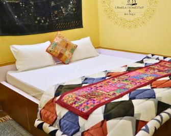 Urmila Homestay and Boutique - Jaisalmer - Bedroom
