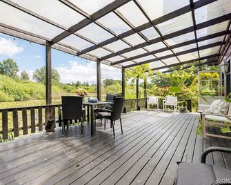 Beautiful Home In Slangerup With Wifi - Slangerup - Balcón